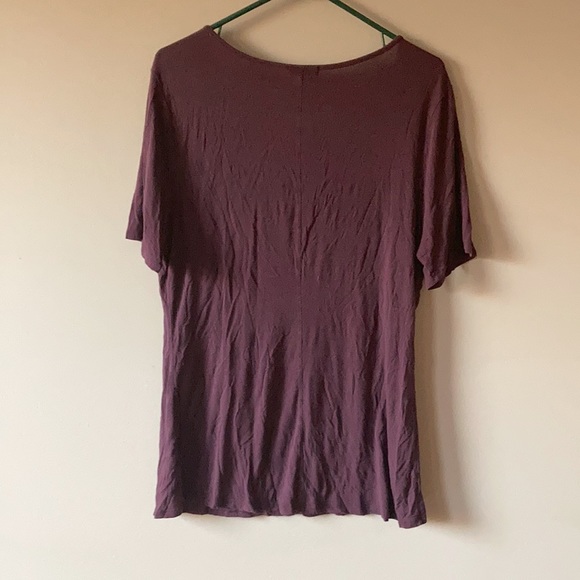 Plain purple t-shirt - Picture 2 of 2